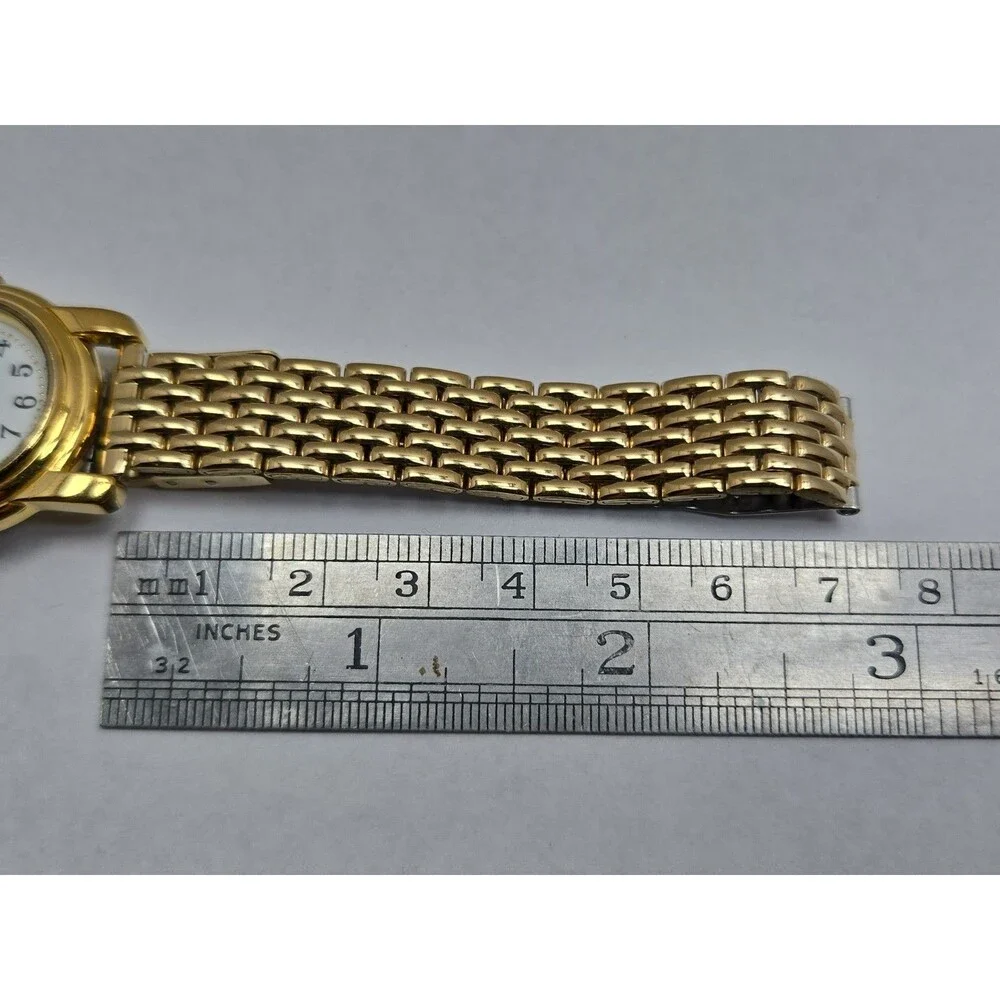 Womens Vintage ESQ Esquire by Movado Swiss Quartz Gold Tone Watch New Battery